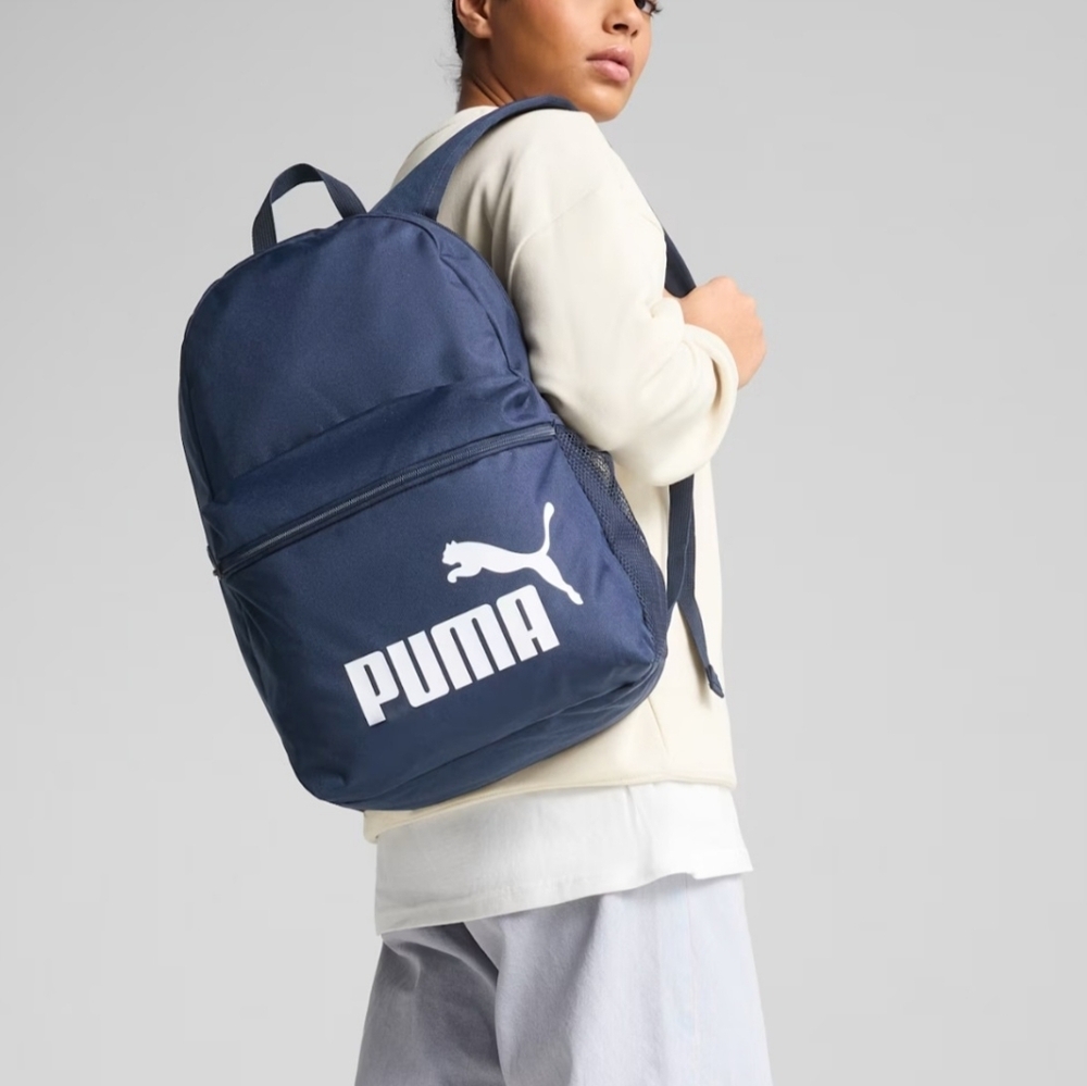 NWT Puma Navy Padded Shoulder Straps Backpack 091164 02 - Picture 2 of 7